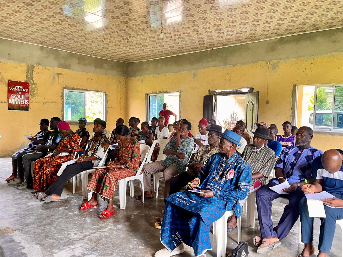 AAPeaceWorks01's tweet photo. We have commenced a transformative training program on climate change mitigation, adaptation strategies, and communal conflict management that is making waves across 10 communities in Akwa Ibom, Bayelsa, Cross River, Delta, and Rivers States. https://t.co/wlD6LgTUlz