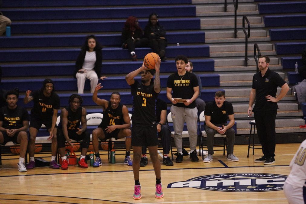 UPB_Panthers's tweet photo. Panthers Continue Historic Start, Dominate Mount Aloysius 130-94 
https://t.co/3fgUaZGN3C https://t.co/j5YIvGKeMN