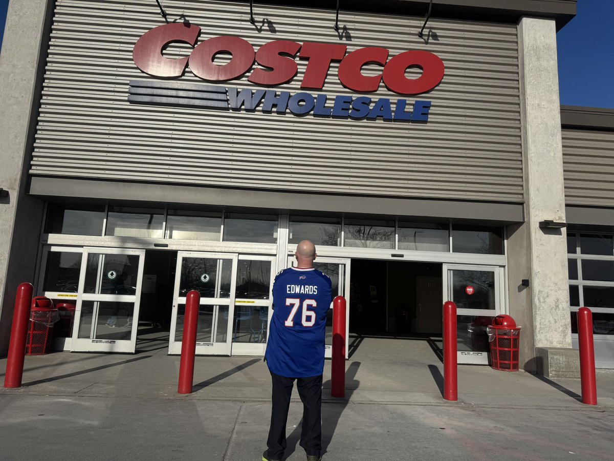 ISUMatt's tweet photo. @BuffaloBills @FDSportsbook Buffalo/David Edwards live from Bolingbrook IL!! https://t.co/dYPAy1kiRM