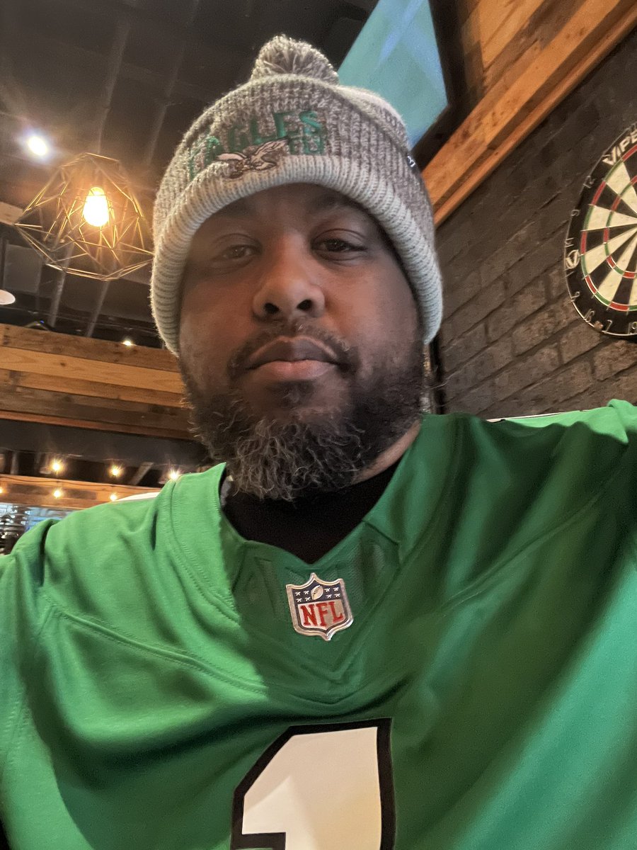 antrob917's tweet photo. We are ready for this big win over that DC team what ever they name is!! Let’s go 
E-A-G-L-E-S!!!!! https://t.co/GqAKgGEeuU