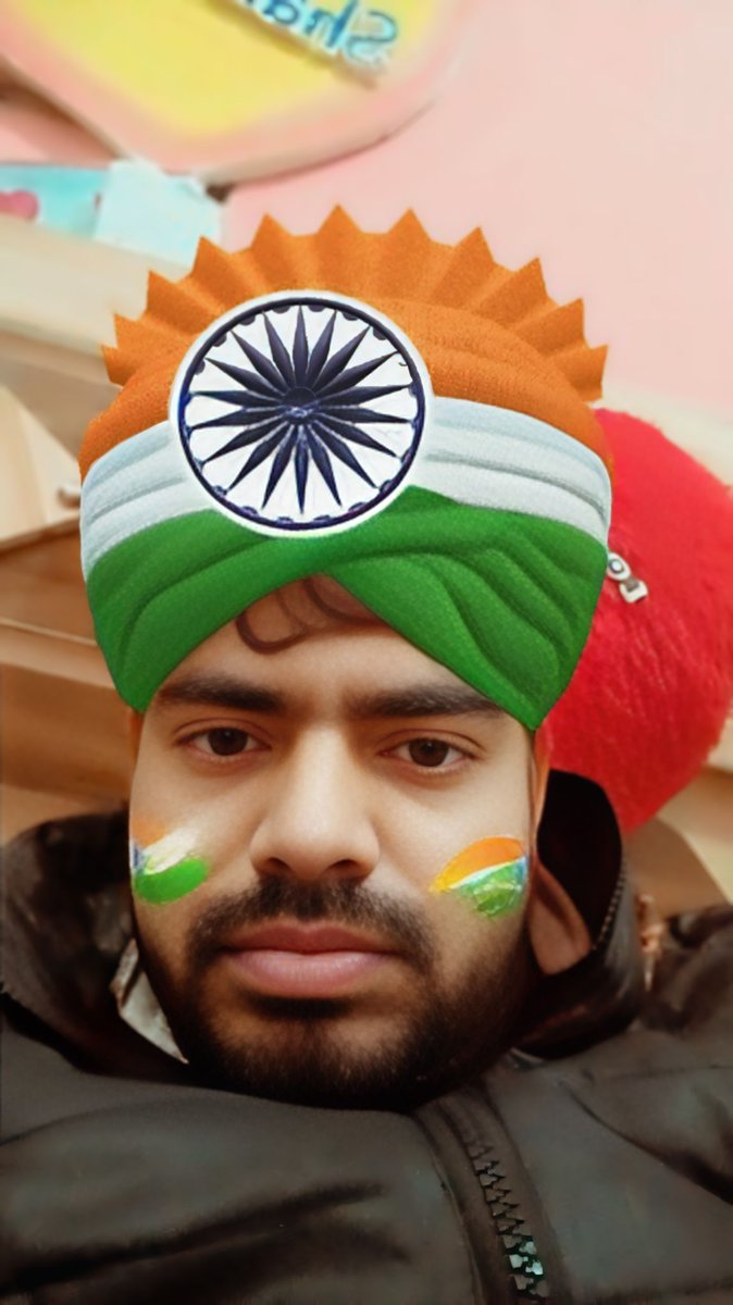 fazzkhanfazz's tweet photo. आजादी की कभी शाम नहीं होने देंगे शहीदों की कुर्बानी कभी बदनाम नहीं होने देंगे जब तक रहेगी हमारे शरीर में एक बूंद भी लहू की कुर्बान हो जाएंगे हम भारत माता के आंचल पर लेकिन भारत माता का आंचल कभी भी नीलाम नहीं होने देंगे।
 Happy Republic Day 2025 https://t.co/w41Fq4B4Pg