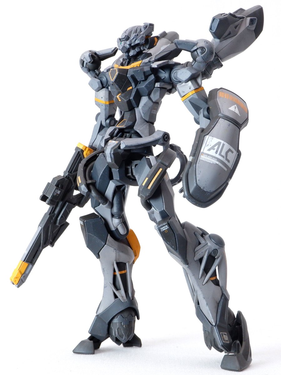 n_k_n_gp's tweet photo. 「HG GQuuuuuuX」 完成です。
スピード優先でメカサフ×ランナー塗装で仕上げました。
近未来リアルSFカラーがバチっとハマった感じがします。

カッコ良すぎるので見て！！！！！！
#GQuuuuuuX #ジークアクス https://t.co/L5Y5oY03CG