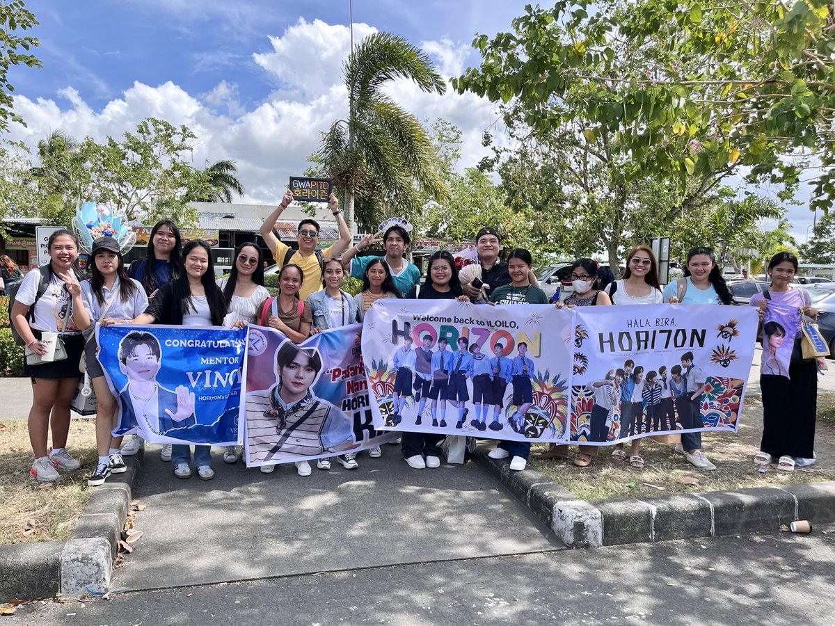 HORI7ONILOILO's tweet photo. Welcome back to Iloilo, HORI7ON!

DAGYANG KAUPOD ANG GWAPITO 

#HalaBiraHORI7ON
#HORI7ON #호라이즌
@HORI7ONofficial
@smcityiloilo https://t.co/6FWipOZr2T