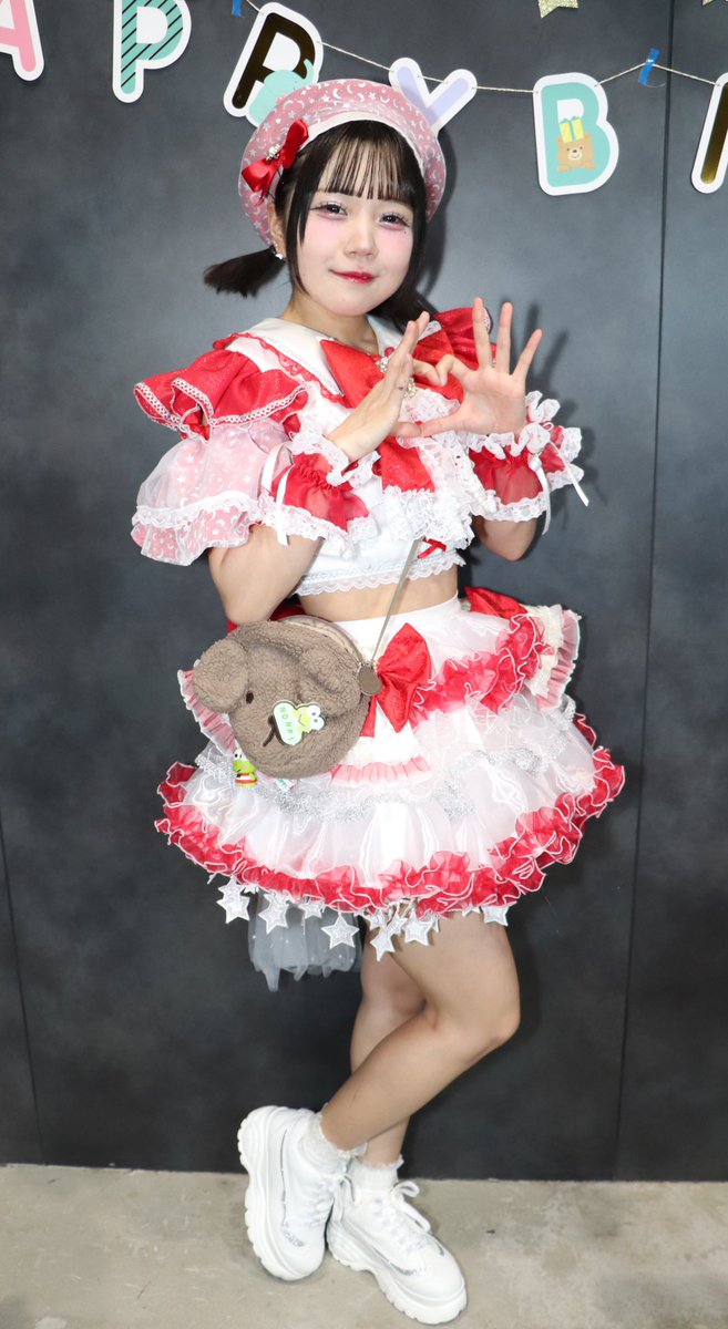 2025/1/24叶星のぞみ生誕祭
何度目かわからんけど推しの生誕はいいもんですね✨
あいかわらずかわいい子です💕