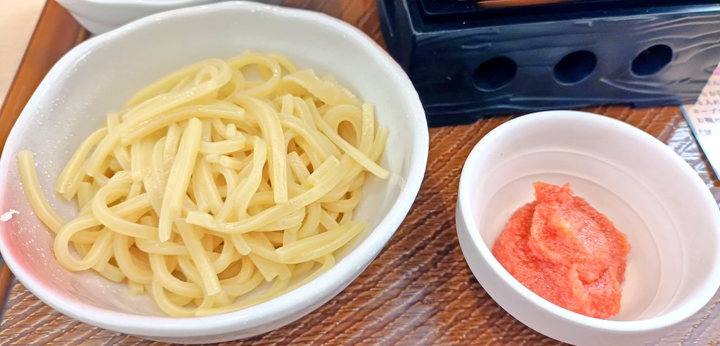 Springdolphin12's tweet image. もつ鍋のフェアがあると知って久しぶりにガストへ✨
普通はちゃんぽん麺か雑炊なのだけど食いしんぼのあきらくんが一緒なので両方いただきました😆美味しかった🤤これなら１人でももつ鍋が気楽に食べられるのも良いかも👌