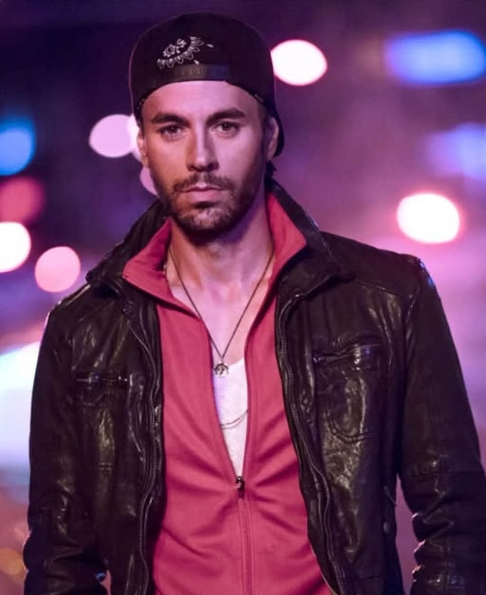 Enrique se encuentran nominados en la 37ª edición de los "Premios Lo Nuestro"! Felicitaciones al Rey 👑 🙌🏻
Está nominado en los Premios Premio Lo Nuestro 2025 por - Canción del Año - Pop - Enrique Iglesias &amp; Yotuel - Fría
Vota aquí 👇
premiolonuestro.com/vota