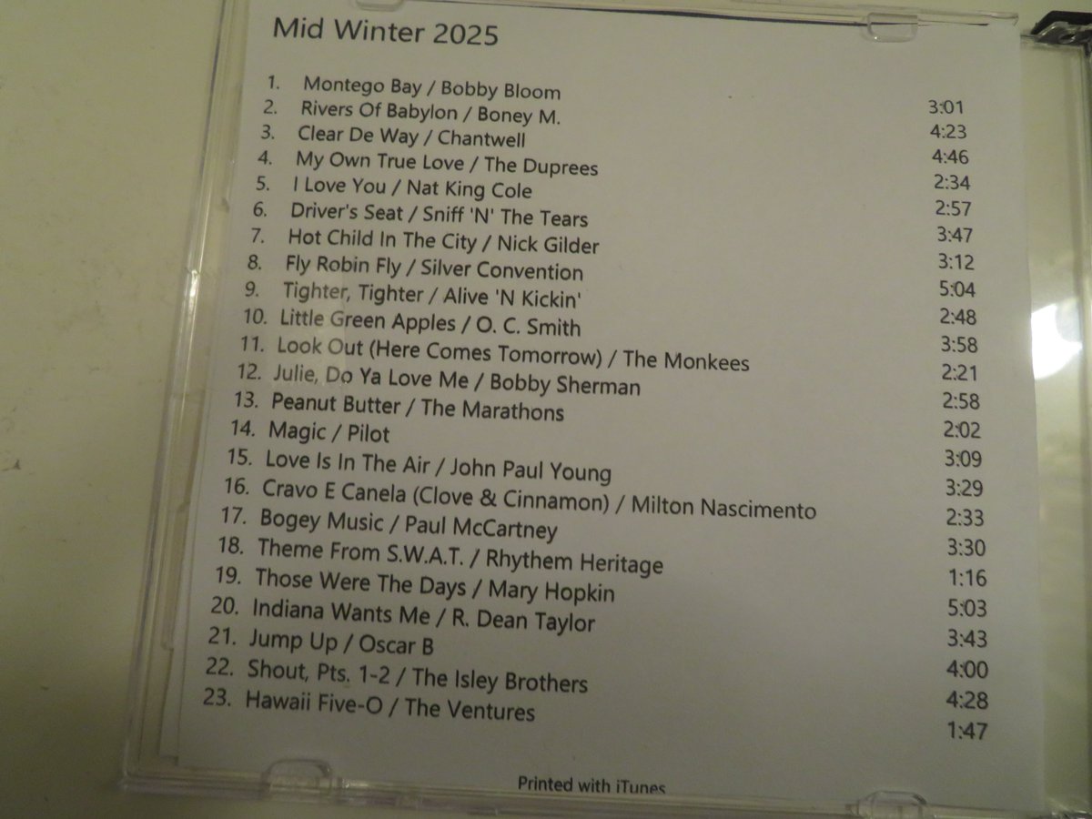 djtrishm's tweet image. Inspired by a small case of CDs containing mostly oldies, here is my new mix! #cdmix #mixcd #cdmixtape #mixtapeculture