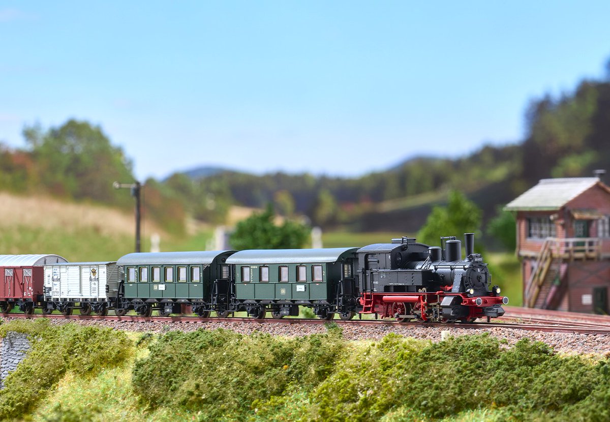elmertrain1's tweet photo. #トリックス 2025年新製品
予約ページのご案内
予約ページの無い商品はメールでお問合せください。
Trix HOゲージ
https://t.co/EuwFzMVZfp
MiniTrix Nゲージ
https://t.co/CkmoWoDf5K
#TRIX #MiniTrix
#ElmerTrain #エルマートレイン https://t.co/rdkrqLUmoz
