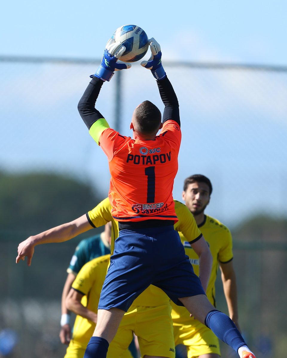 pfc_surkhon's tweet photo. INJURY UPDATE 🔙

Artyom Potapov returned to Tashkent

At the training camp in Turkey, Artyom Potapov left the team camp due to an injury and went to Tashkent. Currently, our goalkeeper continues to receive treatment under the supervision of professional doctors in Tashkent https://t.co/QsaSRJtGB7