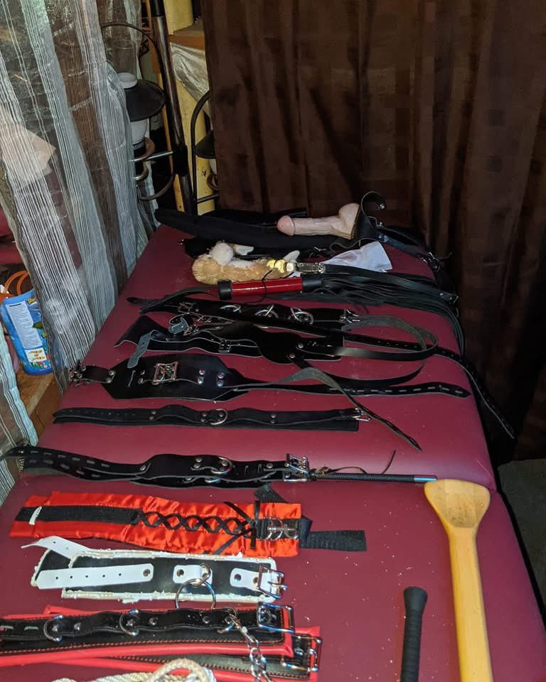 Roxanne Waters tweet media