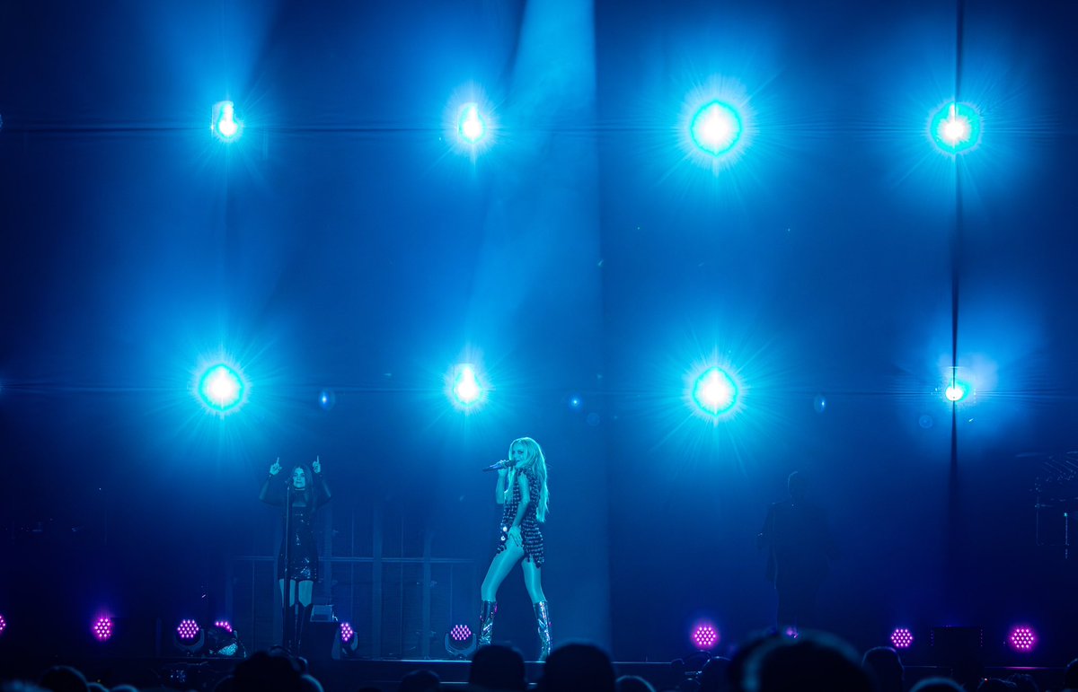 Fiserv Forum tweet media