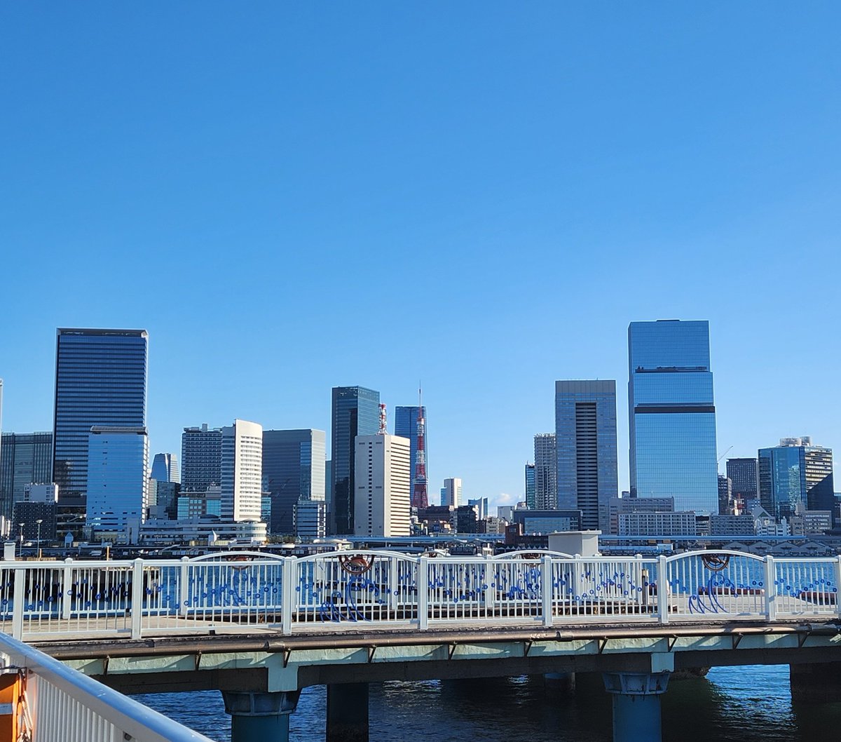 대충막간거기
각도는 다르다