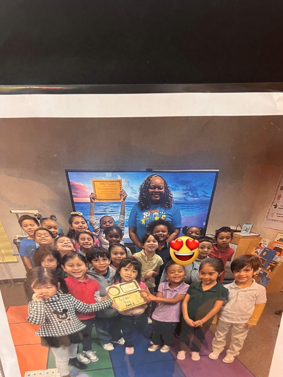 We were the first recipients of The Golden Tray Award <a href="/PetroskyPirates/">Petrosky Elementary</a>. We earned it for appropriate behavior in the cafeteria. We are now ready to pass the torch to the next class. #PirateProud