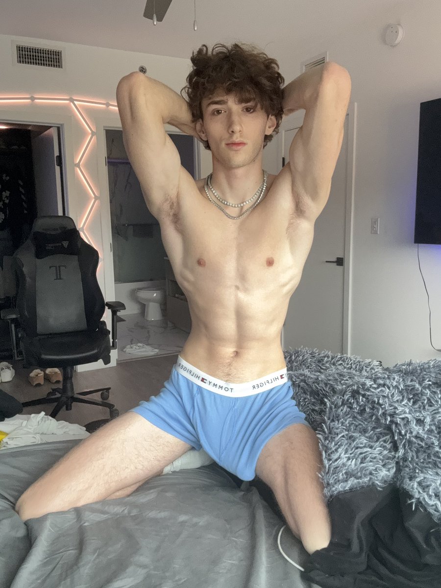 THE BEST GAY PORN & THE HOTTEST GUYS @bestpornboys - Twitter Profil | Sotwe