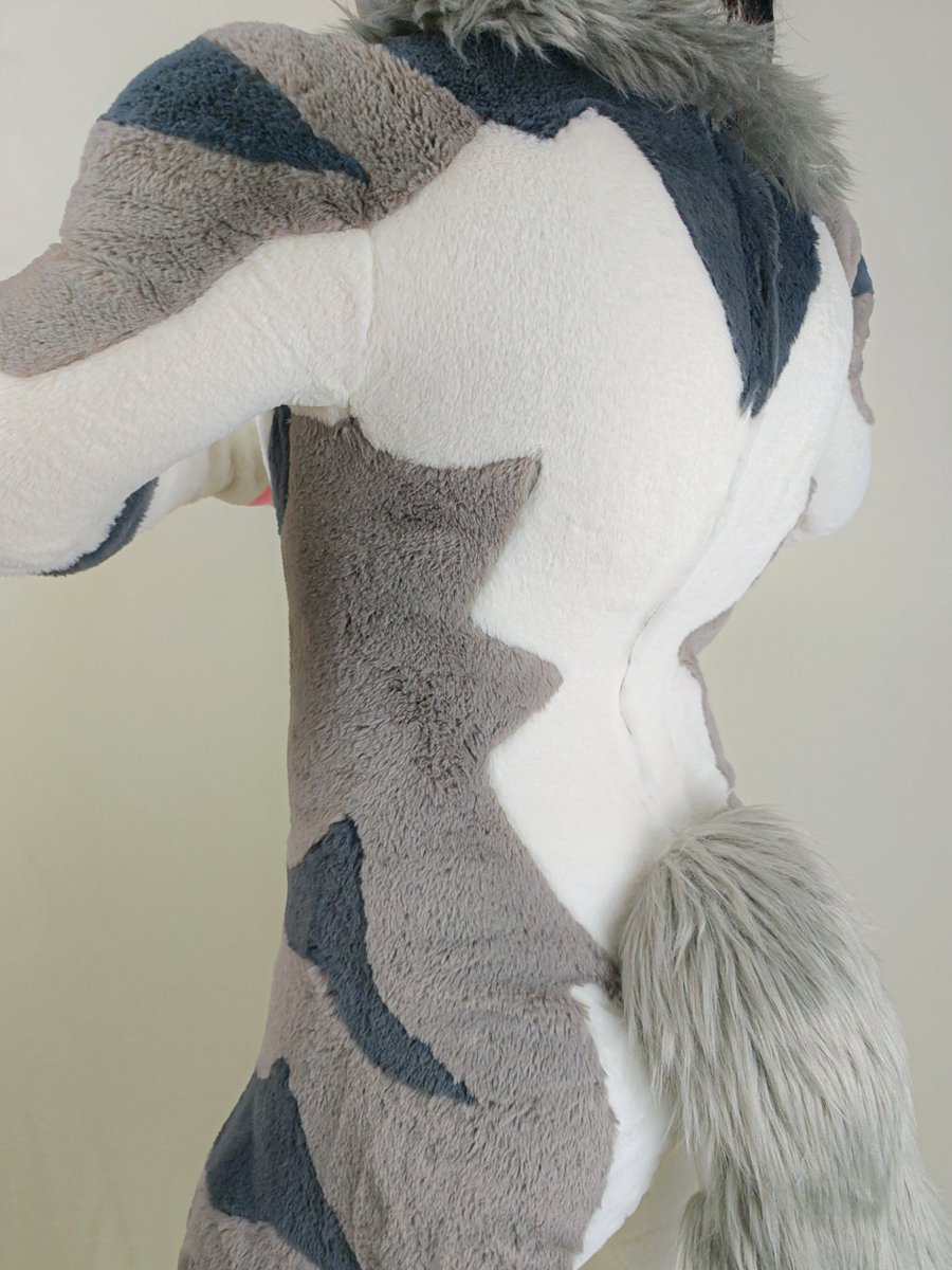 furgence2019's tweet photo. This is my new fursuit！

#furry #FursuitEverday https://t.co/xYyvXh2bGM