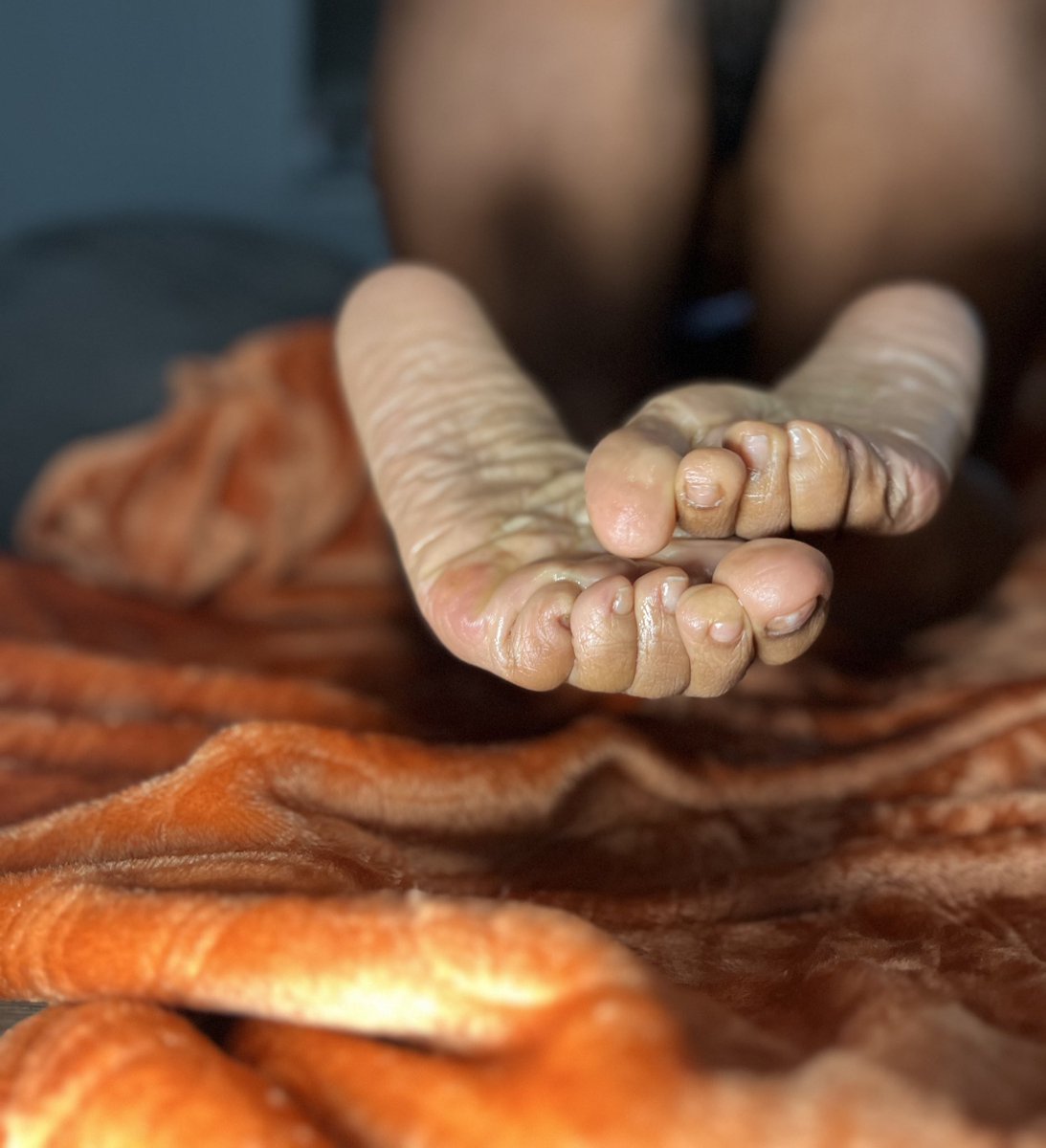 Content from littleebonyfeet