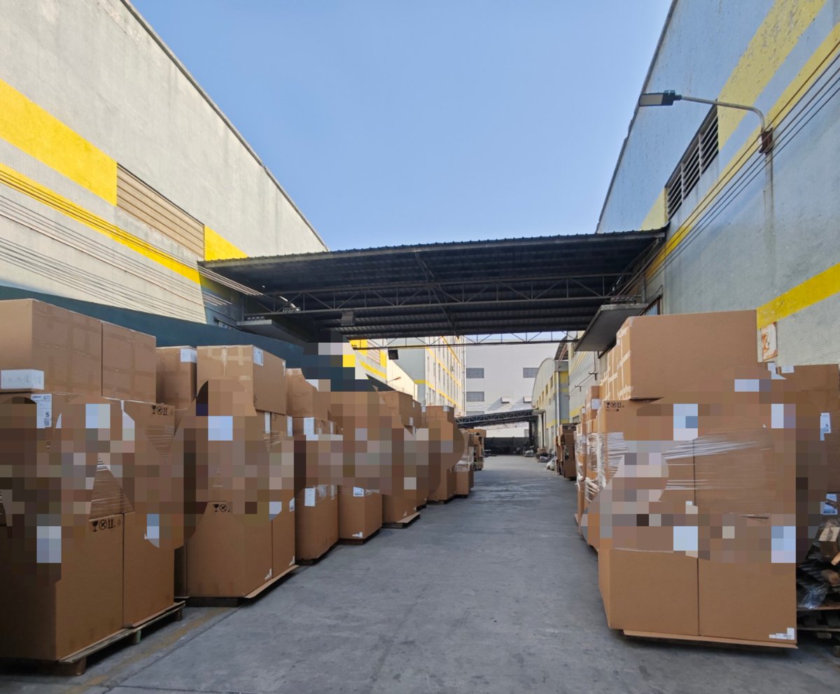 OutdoorKelvin's tweet photo. Only when you travel to factory in the end of the year, you would know what the hell busy we were. Every component supplier has the VIIIP client, you jump I jump, I mean the queue🤣🤣🤣That's why the delay-shipment comes https://t.co/urVFxCeYn5