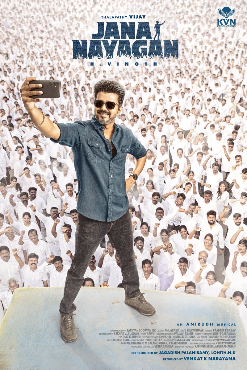 #Theri Unseen 🤝 #JanaNayagan FL 🔥

<a href="/actorvijay/">Vijay</a>