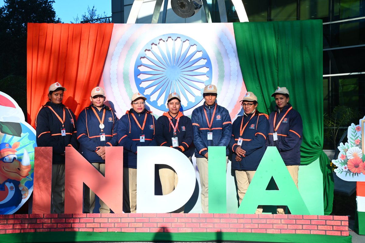 On this #RepublicDay, celebrated the spirit of serving the nation by felicitating seven exceptional women #CustomerAttendants who are our brand ambassadors. From promoting branded fuels to delivering unparalleled service, their stories inspire us all.

Across India, countless