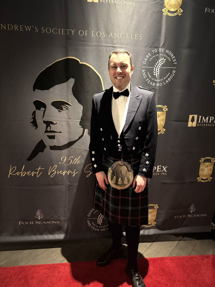 Diplocolin's tweet photo. The final 24 hours of my Burns Night marathon took me from D.C. to LA. In D.C, I survived a Toast to the Lassies in a huge event with @USChamber in Washington, before joining @SaintAndrewsLA to support community &amp; help raise money for those affected by horrific fires in the area. https://t.co/qpe1xvCSjX