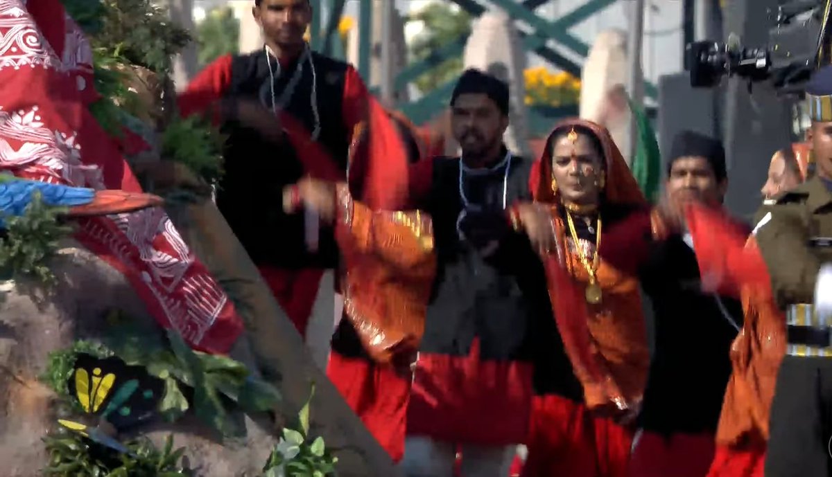 ThePerilousGirl's tweet photo. Tableau of Uttrakhand 🇮🇳

#RepublicDayIndia #RepublicDayParade2025 https://t.co/DsLdBarhF8