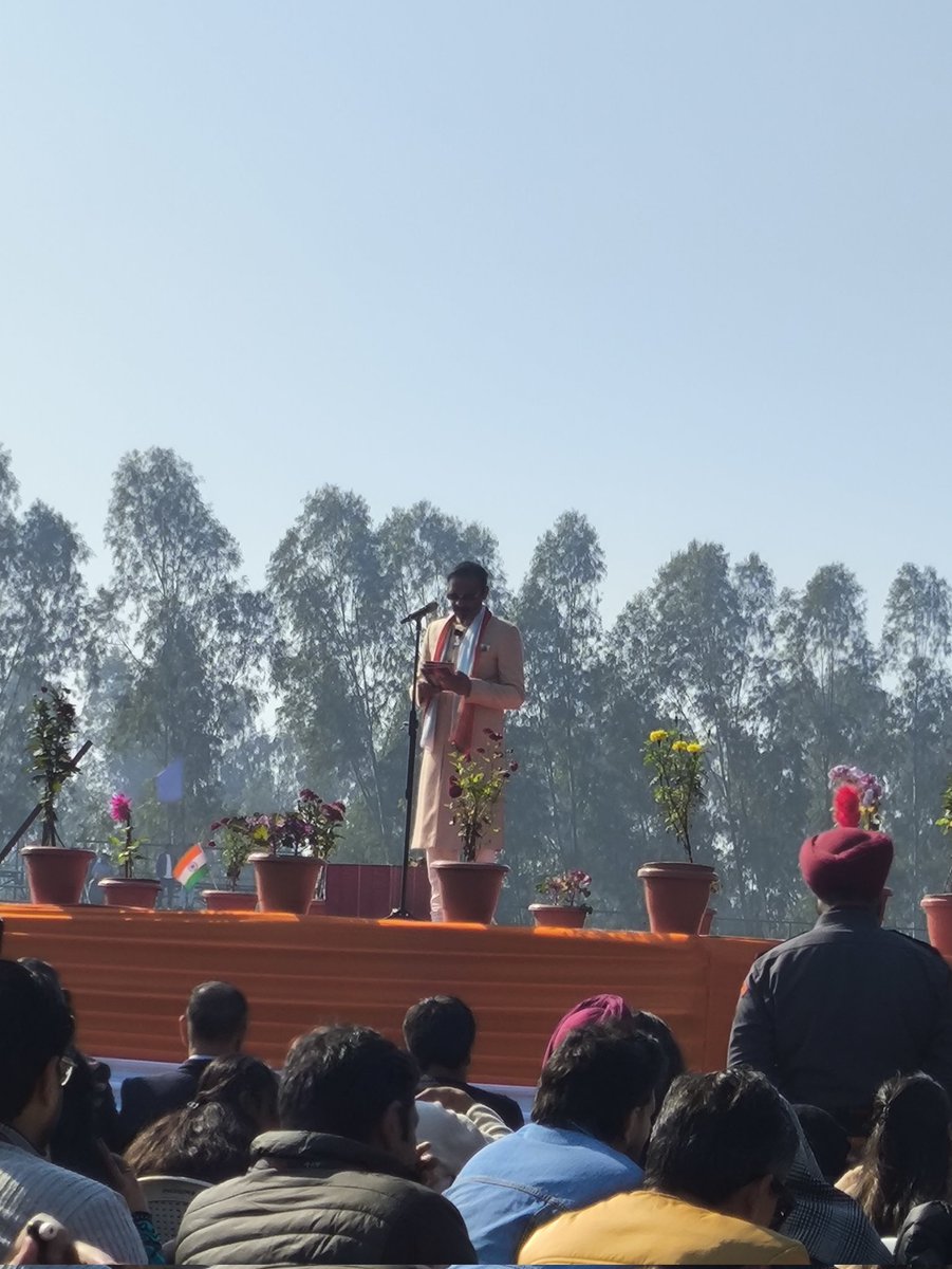 dorbalarajesh's tweet photo. Rajya Sabha MP and LPU Chancellor Shri Ashok Kumar Mittal addressing Lovely Professional University - LPU FRATERNITY on the occasion of 76th Republic Day.
#EduRev #EdRev #EducationRevolution #democracy #RepublicDay2025 #Constitution https://t.co/bgDqUwVN7r
