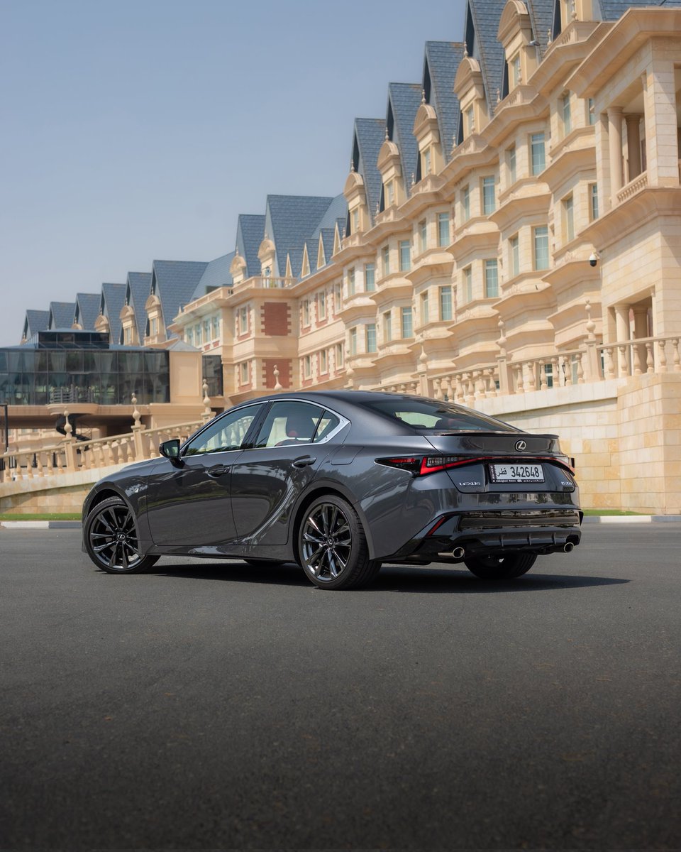 تستحق آي إس350 نظرة ثانية ➡️​
The #IS350 demands a second look ➡️