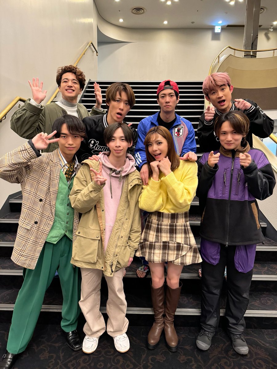 jr_official_X's tweet photo. 【 🎪Theater 】

ふぉ～ゆ～×SpeciaL「CAMPだGO!」
本日東京千穐楽を迎えました🗼✨🏕️

次は大阪でお会いしましょう🏯🔥🪵

#ふぉ～ゆ～ さんと📸🥰

#SpeciaL
#キャンプだGO #ふぉゆすぺ https://t.co/1cUFHAW7bD