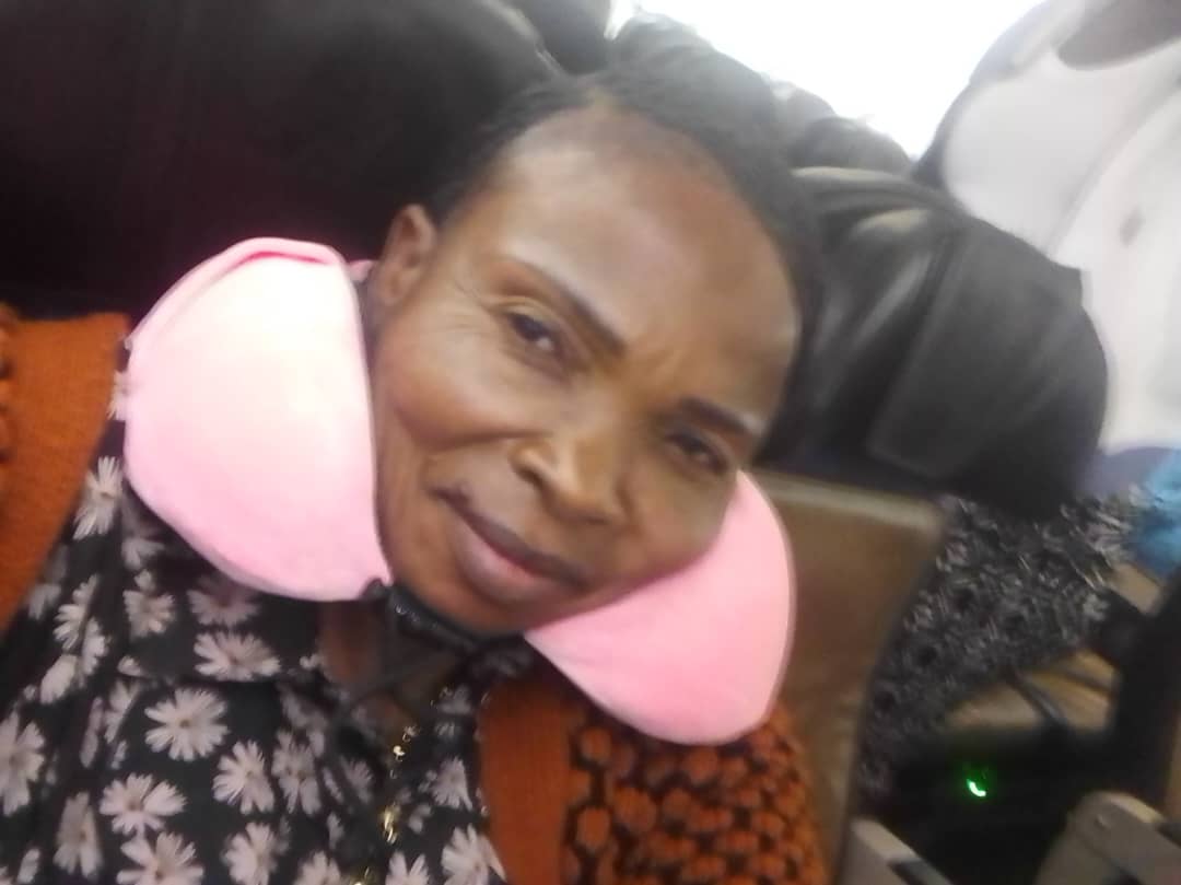 SFemmes90389's tweet photo. @RetaBuma @IjefaRdc La Directrice Exécutive de la SCOSAF Mme Mélanie KANAMA a pris l'avion ce 25.01.2025 pour participer au forum des femmes #AFWID2025# en Afrique du Sud. Sur les traces de Ya Samy, Mélanie est une force tranquille capable de changer les choses à la SCOSAF https://t.co/8A6LLrGbgq
