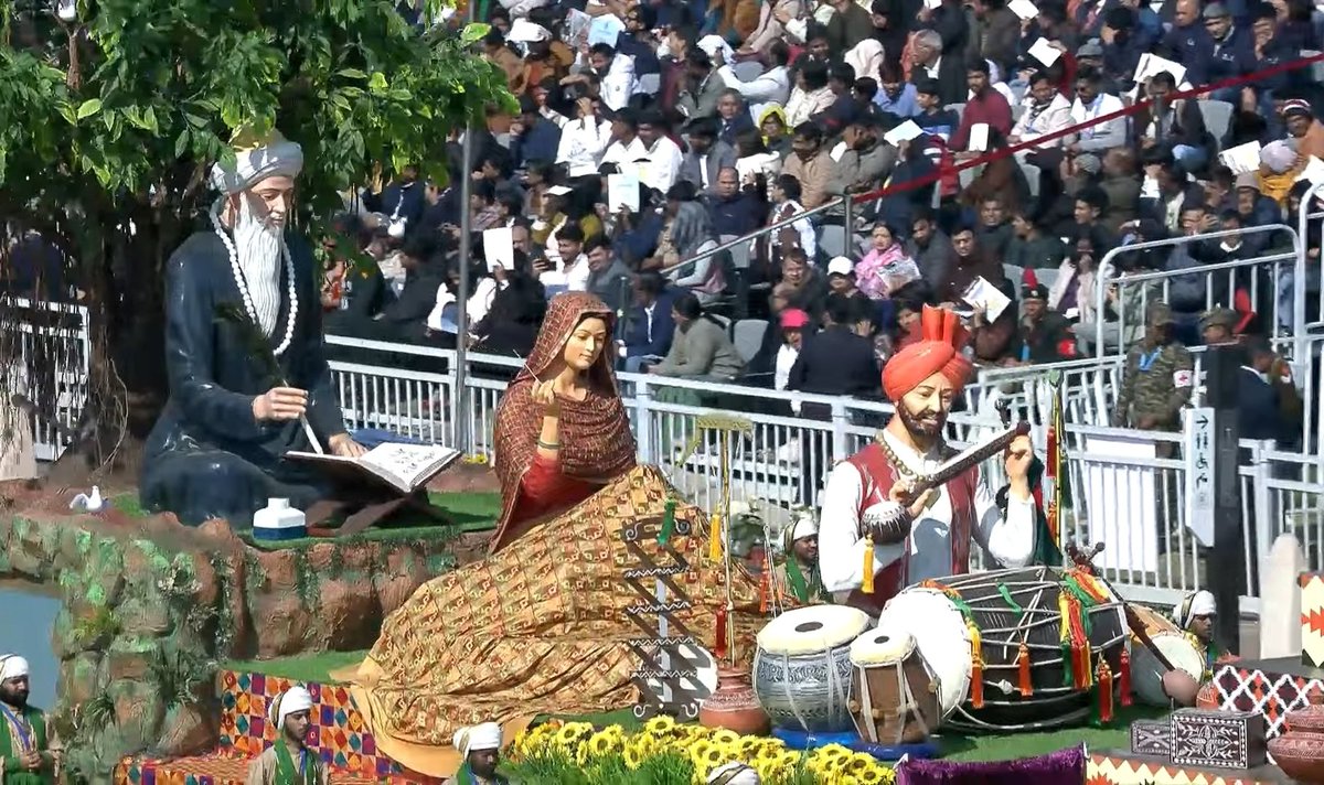 ThePerilousGirl's tweet photo. Tableau of Punjab🇮🇳

#RepublicDay2025 #RepublicDayIndia https://t.co/vnG0dSWNO3
