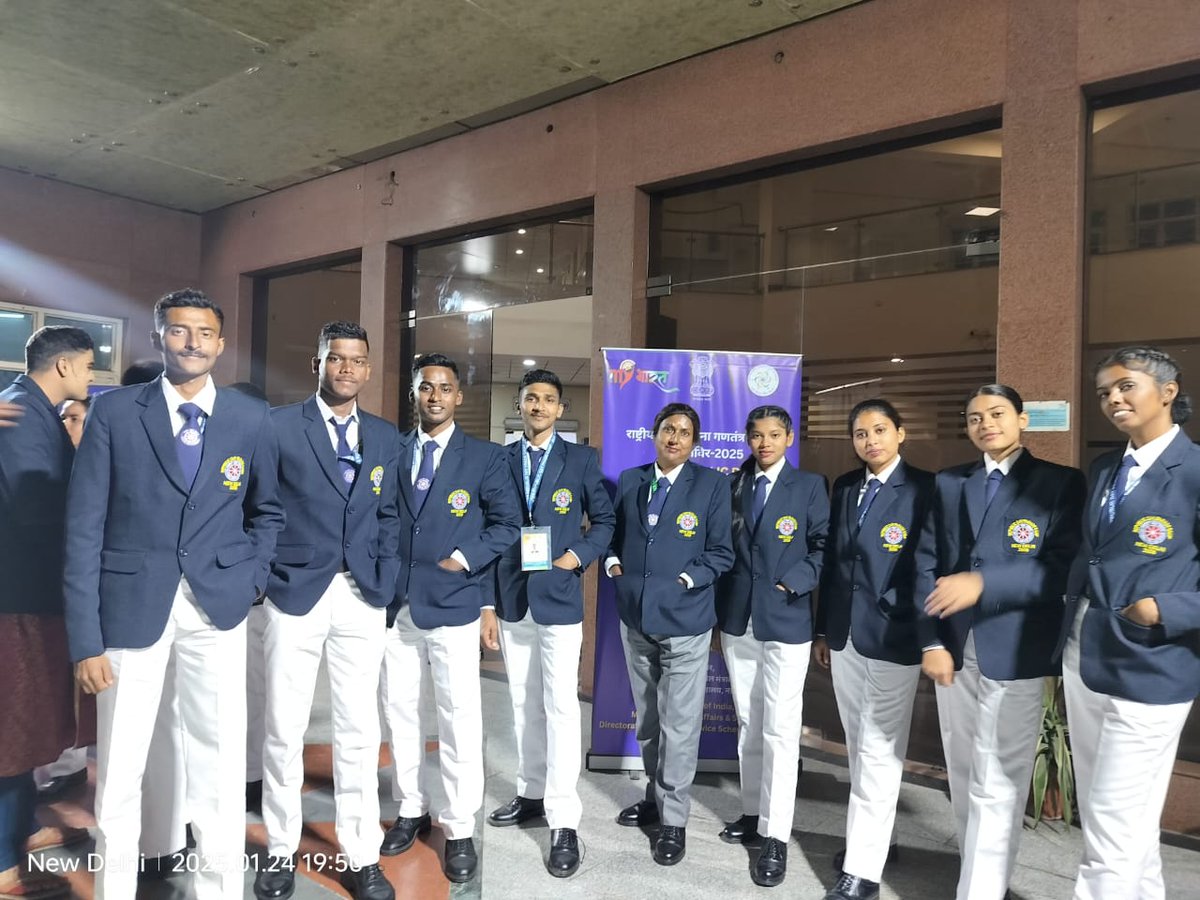 rdnss_kolkata's tweet photo. West Bengal Contingent at the Republic Day Parade camp in New Delhi.
@_NSSIndia
@YASMinistry
@mansukhmandviya
@khadseraksha @mybharatgov https://t.co/tX6vXaUEpm