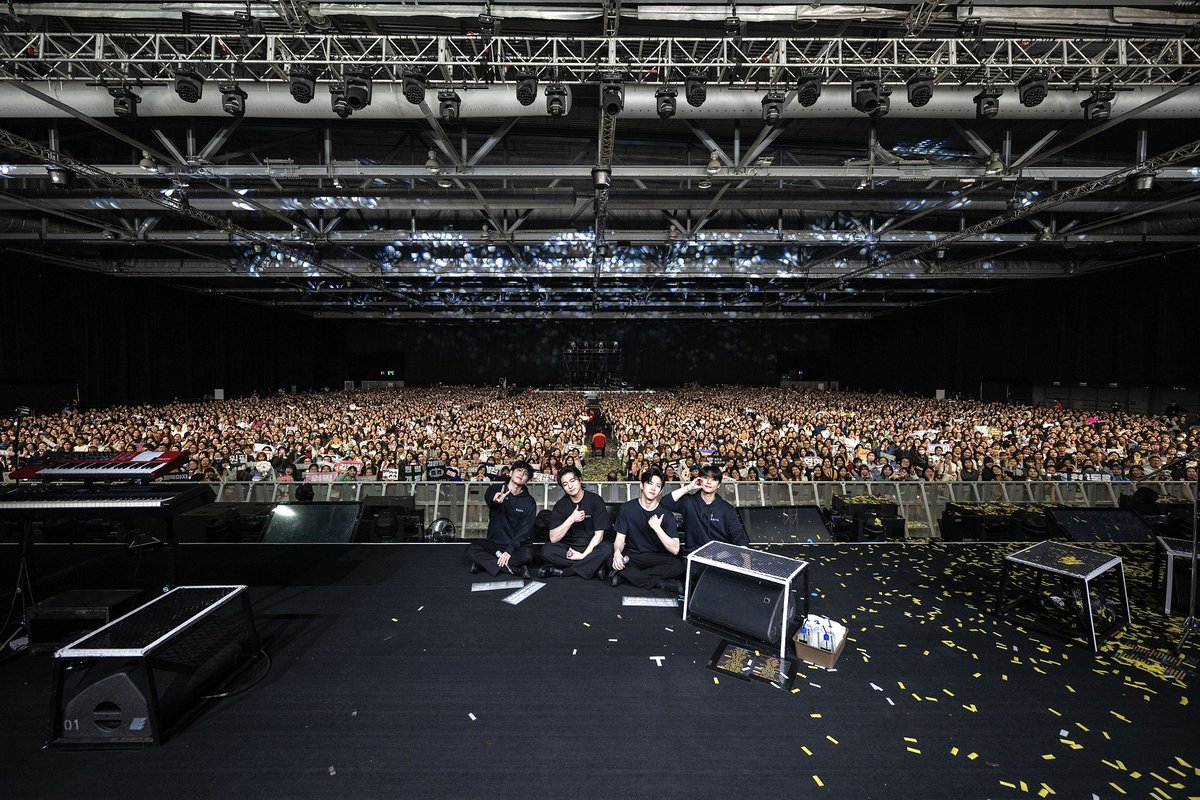 sungjinelly's tweet photo. A beautiful day filled with My Day. 
Our first concert in Hong Kong felt like we had the whole world! https://t.co/SEiYSkJmqL