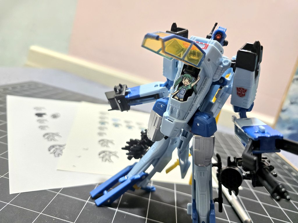 i jumped on a lg05 whirl solely because he has a loli in the