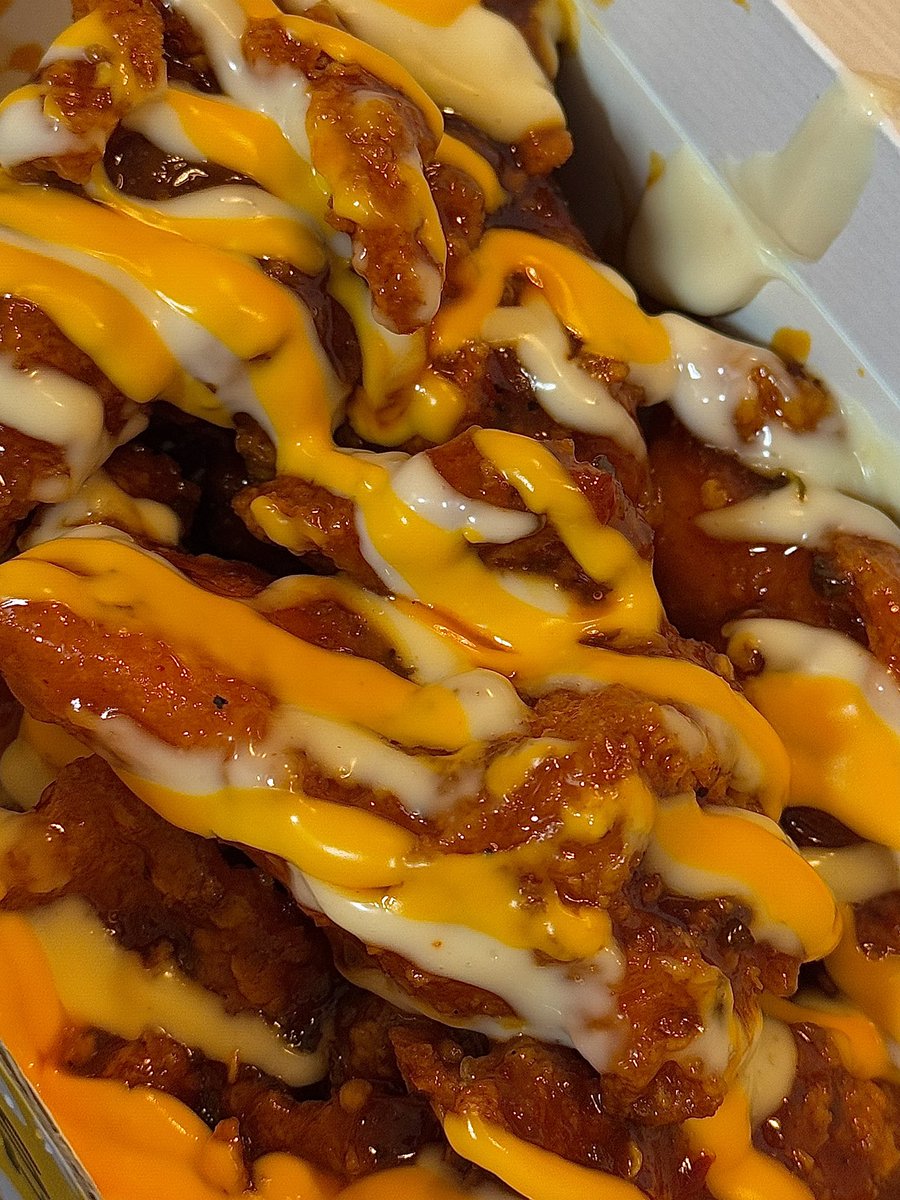 핫치즈빅싸이순살 . .