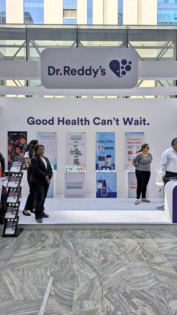 PrathyushaCFA18's tweet image. Finally made it to @HydLitFest and brand represent @drreddys

Here for the #ClimateConversations