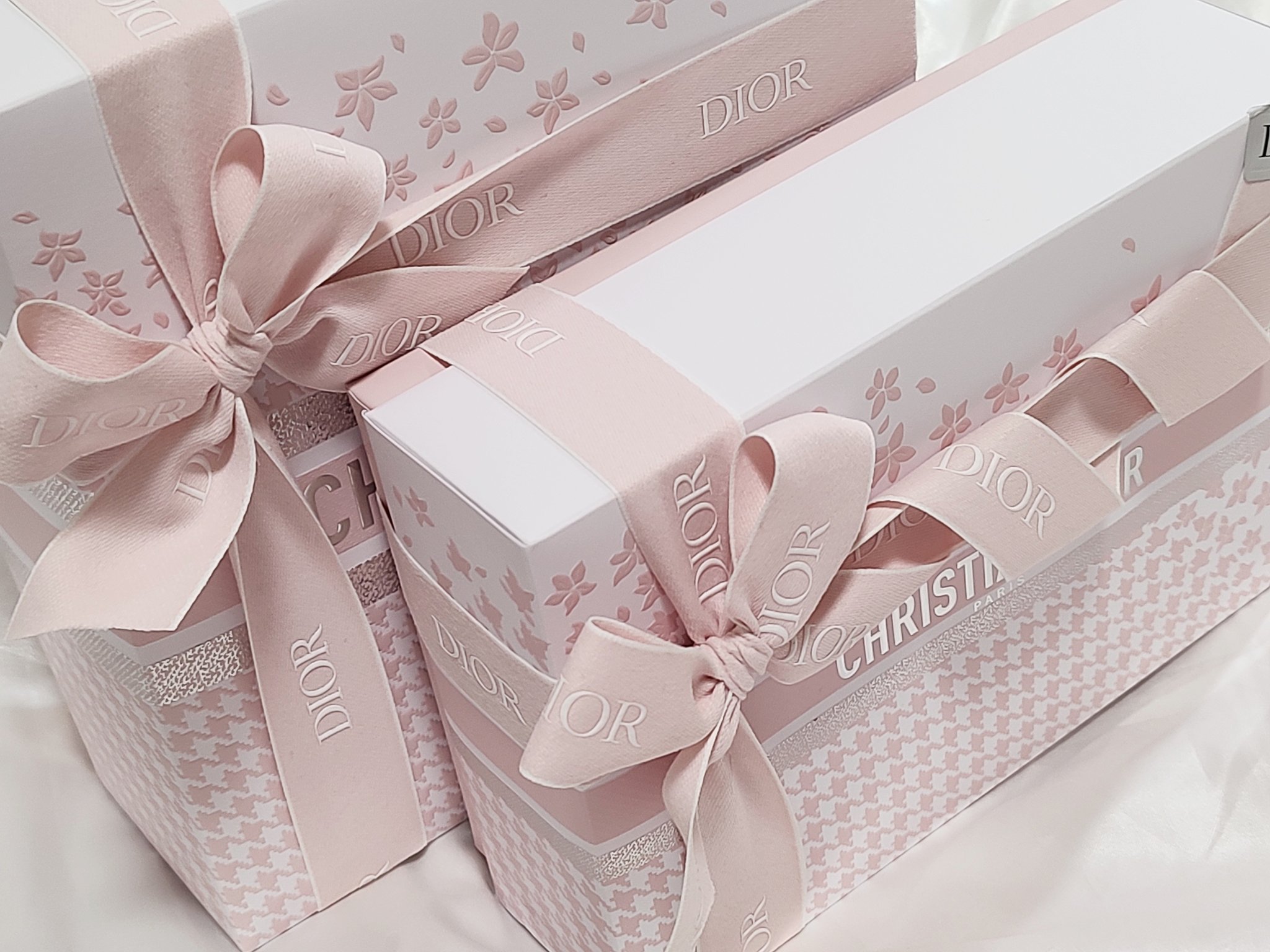 DIOR VALENTINE'S DAY | EririnCosme