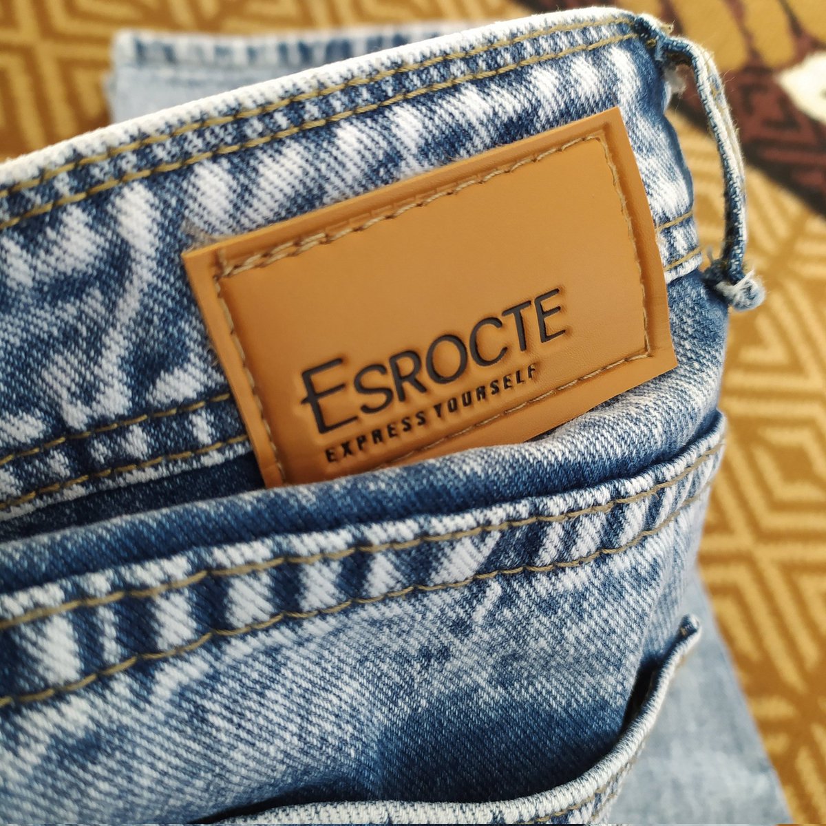 linokdz's tweet photo. wts jeans esrocte preloved

IDR 100k
- ukuran 34
- pernah dipakai 1x
- dom jember
- bisa oren

t. loose baggy high waist wanita

#zonauang https://t.co/8p9d2vtCY9