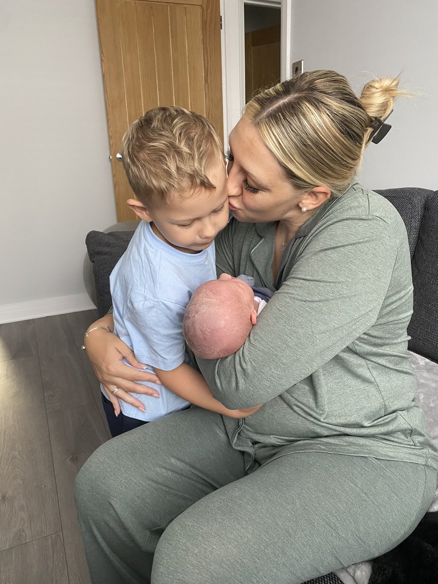 Josh_holmes14's tweet photo. Happy birthday to our beautiful mummy we love you more than anything in the world and hope you enjoy all your presents love from your baby boys 💙💙 https://t.co/zWjwN2FEqX