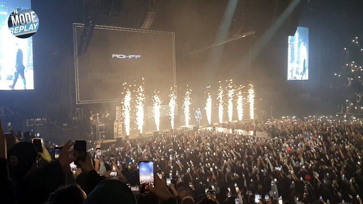 RapFrActus's tweet photo. ROHFF à BERCY devant 20.000 personnes… c’est dans 9 jours 🏟️!!!

En l’honneur des 20 ans de son album classique « La Fierté des nôtres » 

Encore un moment d’histoire dans le RAP FR https://t.co/KM9LeIcmZy