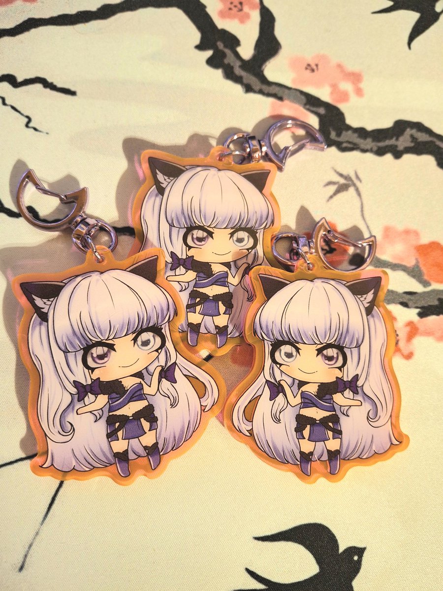 Meine lieben Wölfchen💕

Am Dienstag ist es bereits so weit! :3 Mein kleines Giveaway auf Twitch findet endlich statt💫
Ihr habt 9x die Chance auf ein Standee mit meinem Chibi-Motiv! Und 10x die Chance auf meinen Schlüsselanhänger mit dem selben Motiv!💕 Außerdem gibt es eine