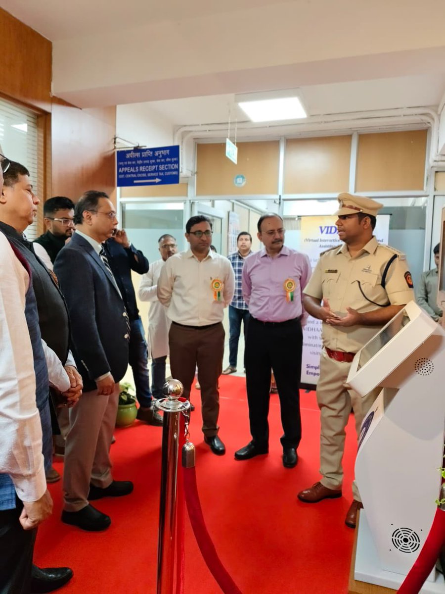 cgstcuspunezone's tweet photo. On the occasion of the 76th Republic Day of India, Shri Mayank Kumar, Chief Commissioner, CGST &amp; Customs, Pune Zone, inaugurated the ‘VIDHAAN’ portal – a self help platform to guide taxpayers in the appeal filing process. #RepublicDay #DigitalIndia #VIDHAAN
@cbic_india https://t.co/VYA4pcBIRL