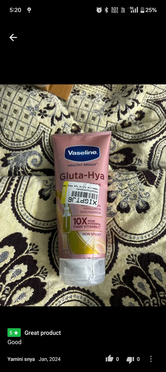 GhoomketuGupta's tweet image. hi @flipkartsupport didn't know you started selling used products on your #6minutes section. Ideally it's written to not accept if seal is broken, but they don't tell you what to do if there is no seal at all. Attaching the review images with seal vs the product i received
#fraud