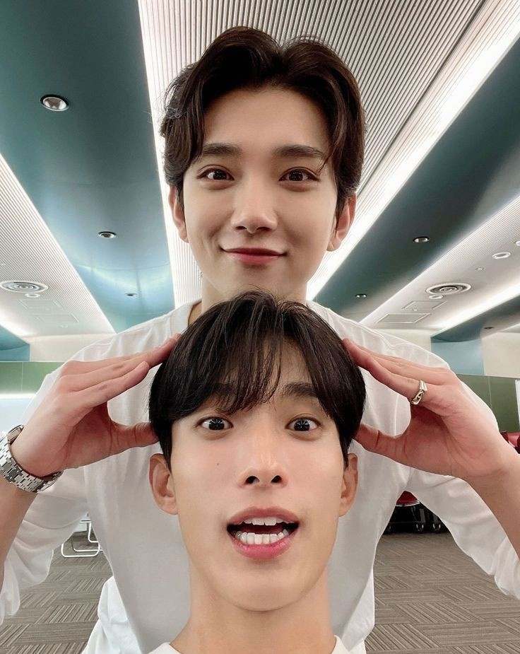 ARKHANGEL0S's tweet image. ㅤ

           ✏   Pumunta sa Tagaytay para humiga at manood ng Derry Girls. Bukas na siguro kami gagala, HAHAHA. (Opo, buhay pa kami. 😆)

ㅤ