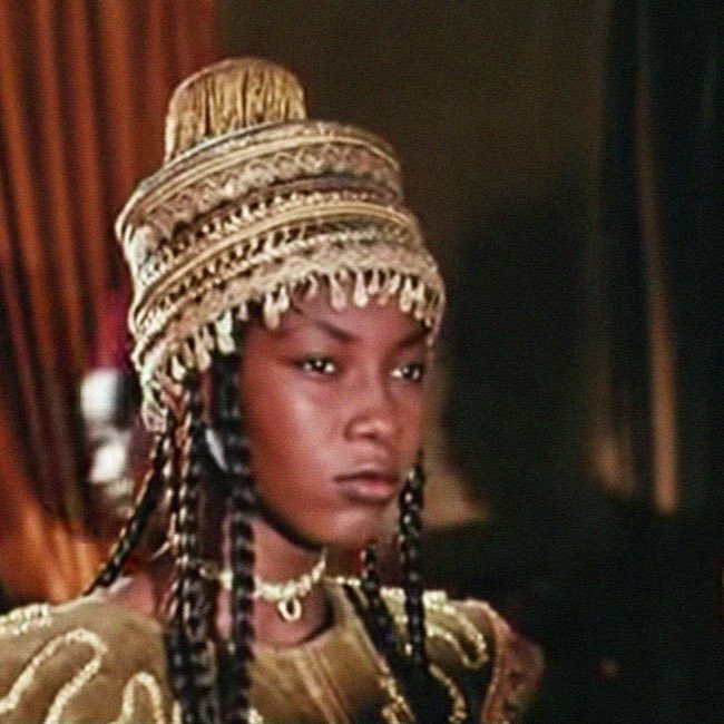 LaGoBissa's tweet image. Thread - 10 films Burkinabè🇧🇫 à voir absolument- 2e Partie

Pour chaque film il y a le lien YouTube, enregistrez pour plutard!

#Fespaco2025 #DiscoverBF