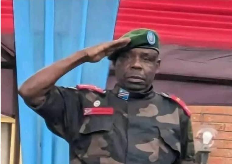 HonMagbaka's tweet photo. La patrie ou la mort , tous derrière le commandant sûpreme et les FARDC , nous sommes consternés par cette nouvelle. Que son âme repose en paix. https://t.co/mzt0PFtOcm
