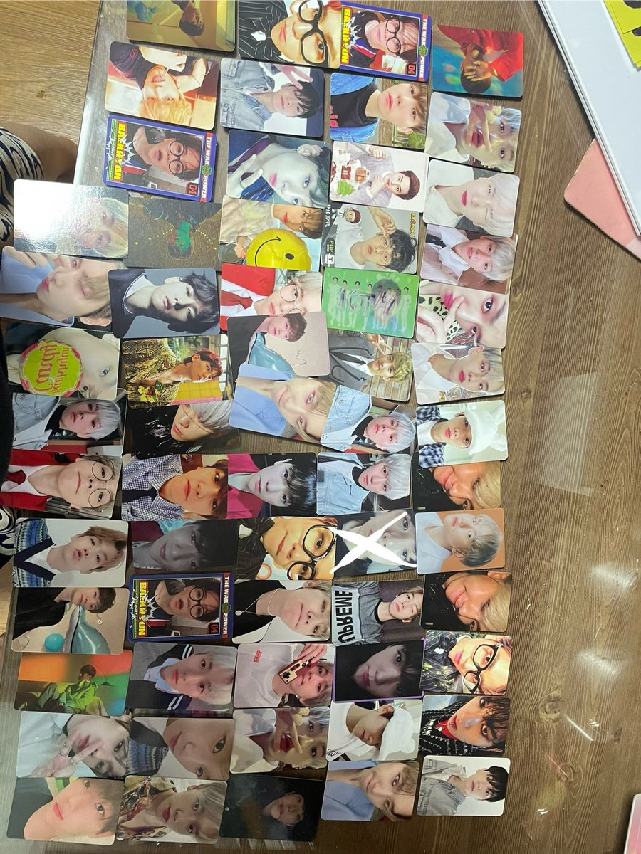 exol8_'s tweet photo. 엑소 포카 양도합니다
디엠으로 가격 제시 바람 

수호 준면 시우민 민석 백현 찬열 디오 경수 세훈 카이 종인 럽미라잇 돈마템 엑소더스 포라이프 웰컴키트 포카리스트 으르렁 늑대와미녀 시즌그리팅 시그 xiumin suho lay baekhyun chanyeol D.O kai sehun sell wts exo poca 토끼큥 일앨 https://t.co/KJIzyQwqDH