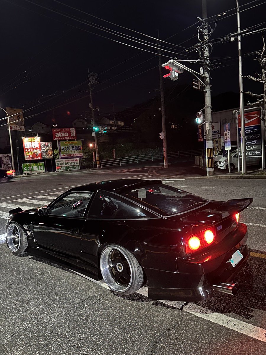 KumachaN88100's tweet photo. #全日本黒い車はかっこいい選手権2025 https://t.co/ZIEsGnzSvx