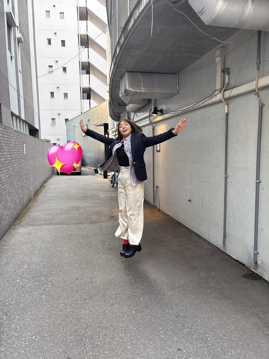 毎週月曜日19時〜20時放送
FMからつ86.8Mhz 【らじちょこ】

1月27日のらじちょこは収録放送をお届けします☺️ちょこ弾き語りやアニちょこなどまったりな収録回です♡

聴いてね♪

📻 ラジオ
jcbasimul.com/fmkaratsu

#FMからつ
#らじちょこ
#星乃ヨウ