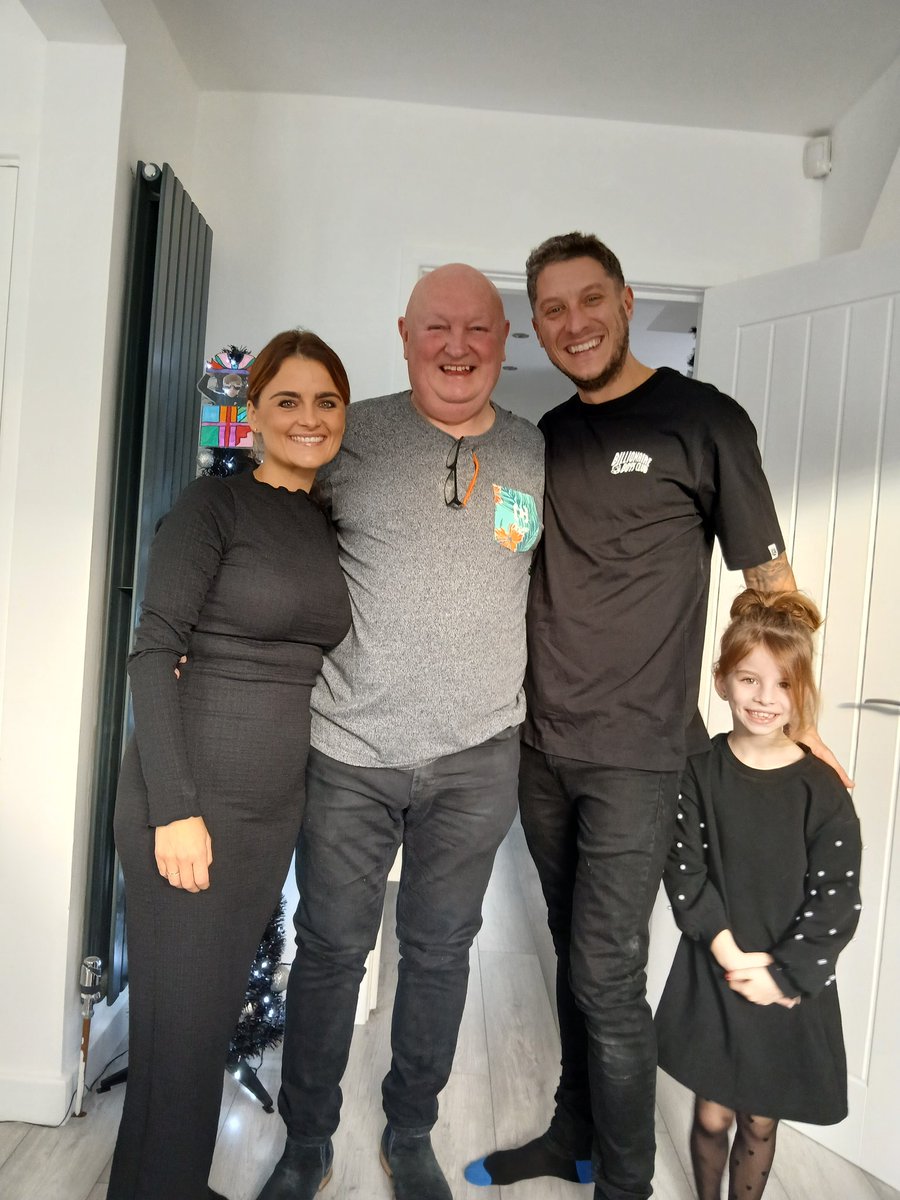GaryDhl's tweet photo. Happy birthday to my fantastic daughter in law Emma have a great day xxxx https://t.co/vLDVjo0NKv