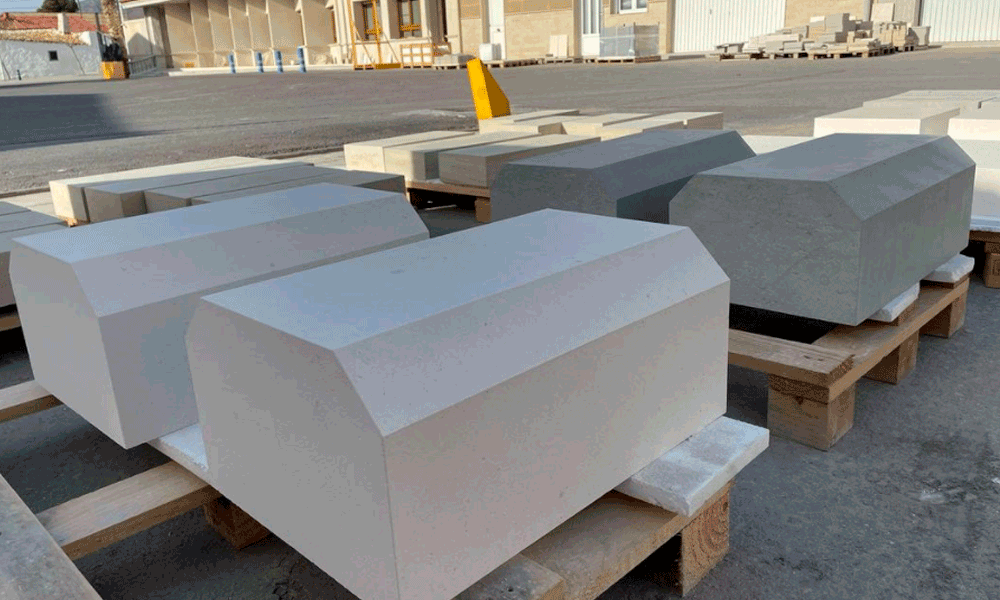 #BateigStone | MOCK-UP for a private villa; we take care of every single detail of the projects of our customers to ensure excellent results 🤝 s.mtrbio.com/gemikcadhy

[#architecture | #construction | #mockup | #stone | #exclusiveness | #design]